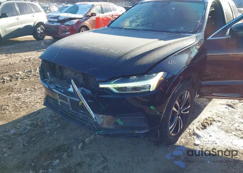 2019 Volvo Xc60 T6 Momentum from USA, damaged, VIN LYVA22RK8KB229630